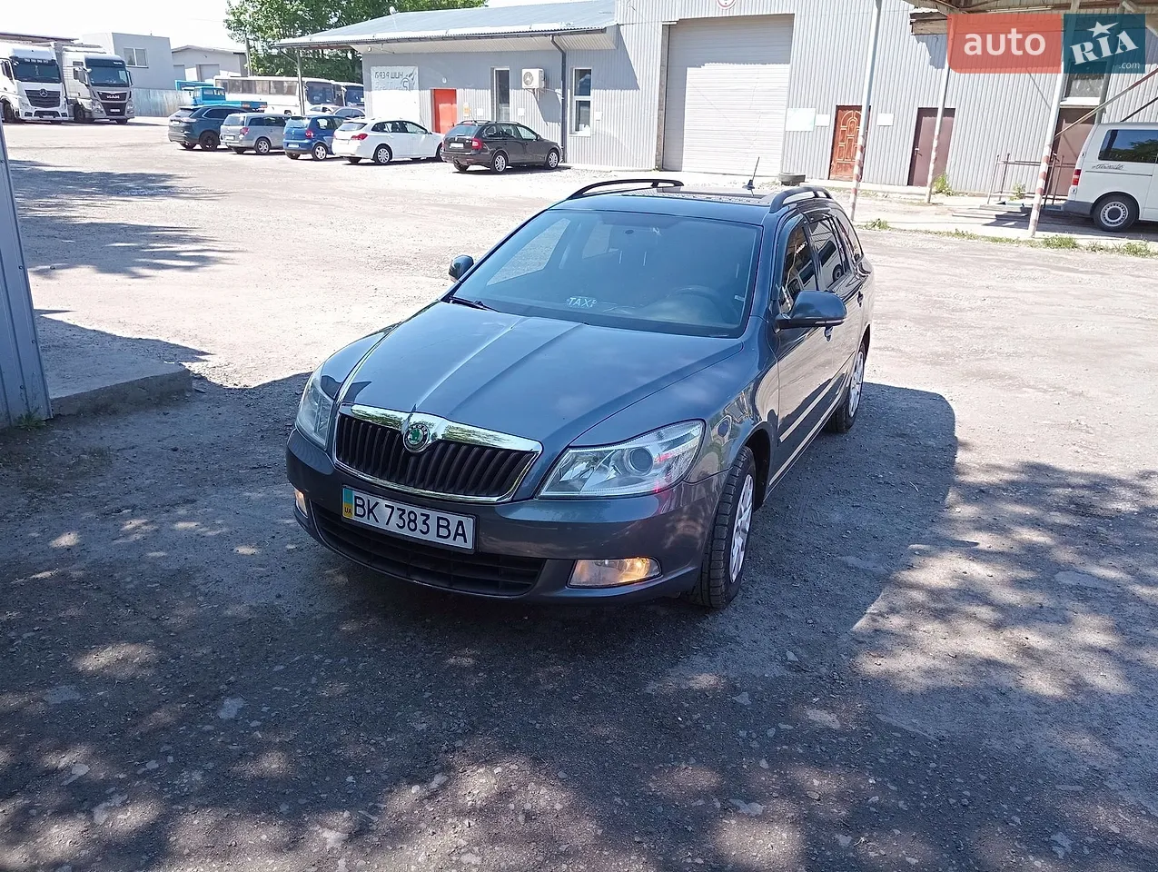 2010 Skoda Octavia - мініатюра 26