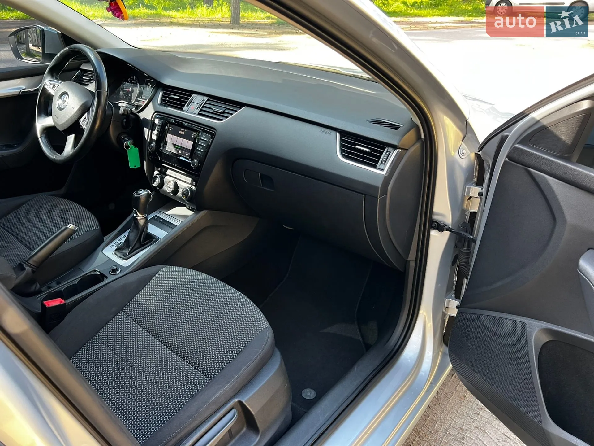 2013 Skoda Octavia - мініатюра 12