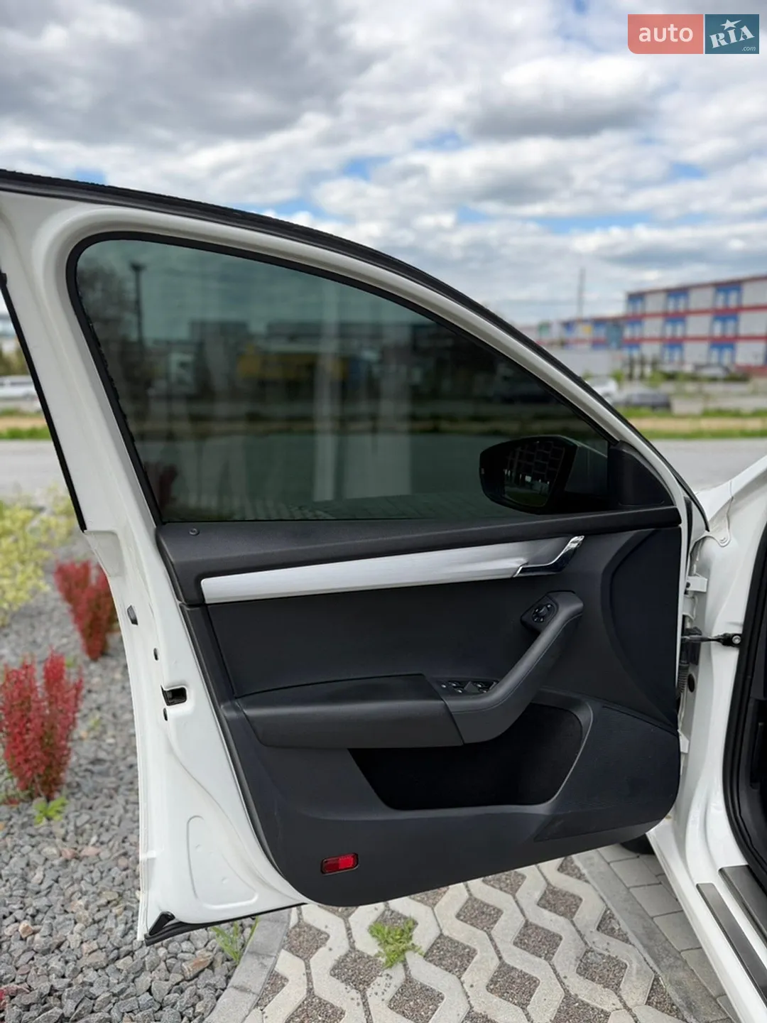 2019 Skoda Octavia - мініатюра 32