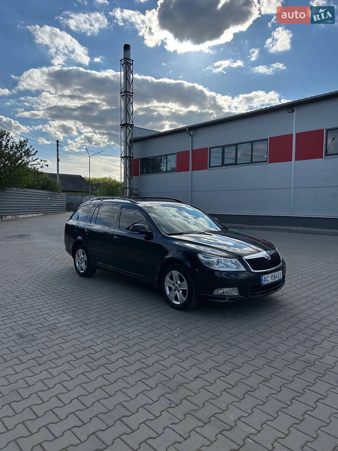 2010 Skoda Octavia - мініатюра 10