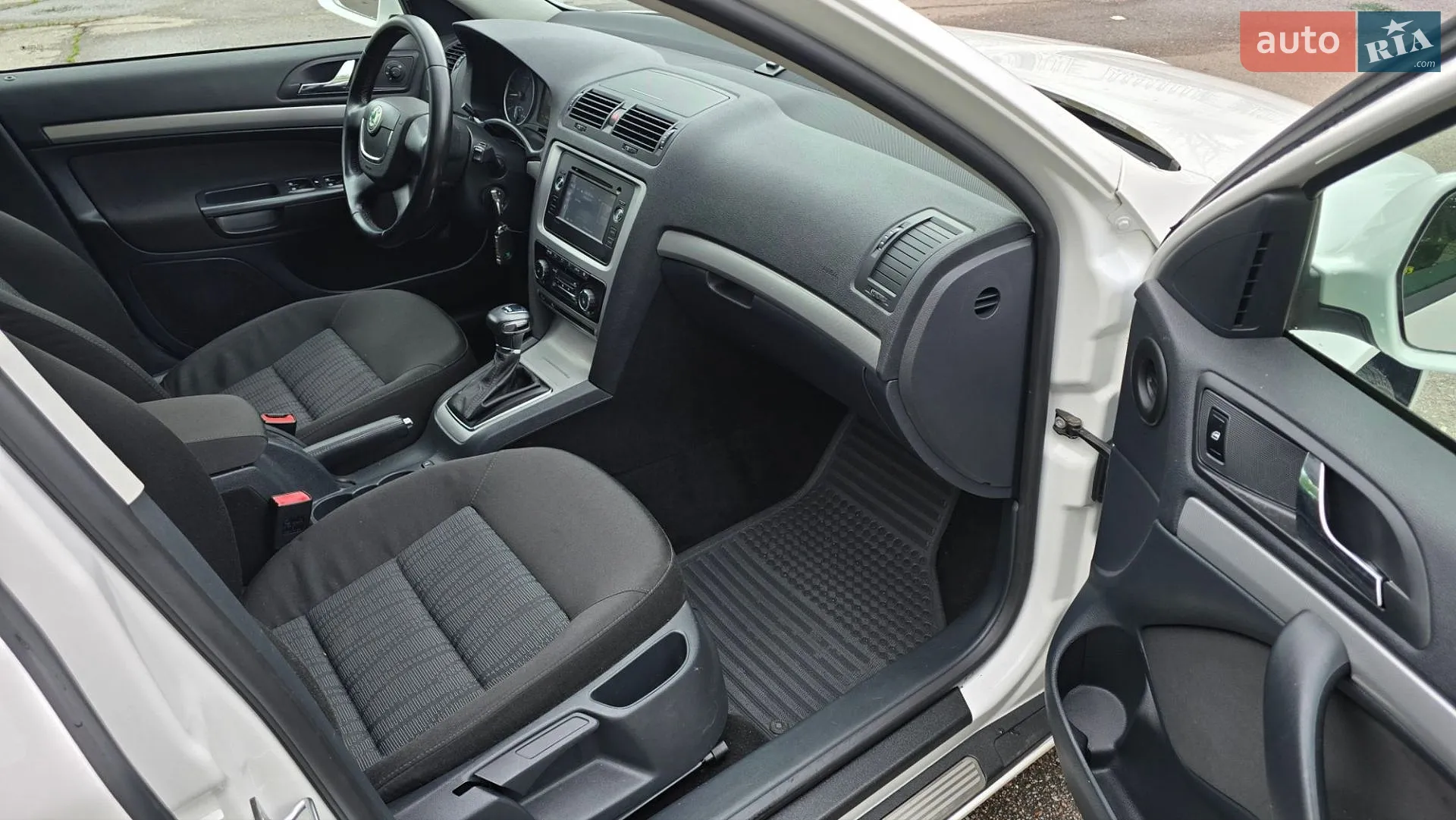 2013 Skoda Octavia - мініатюра 54
