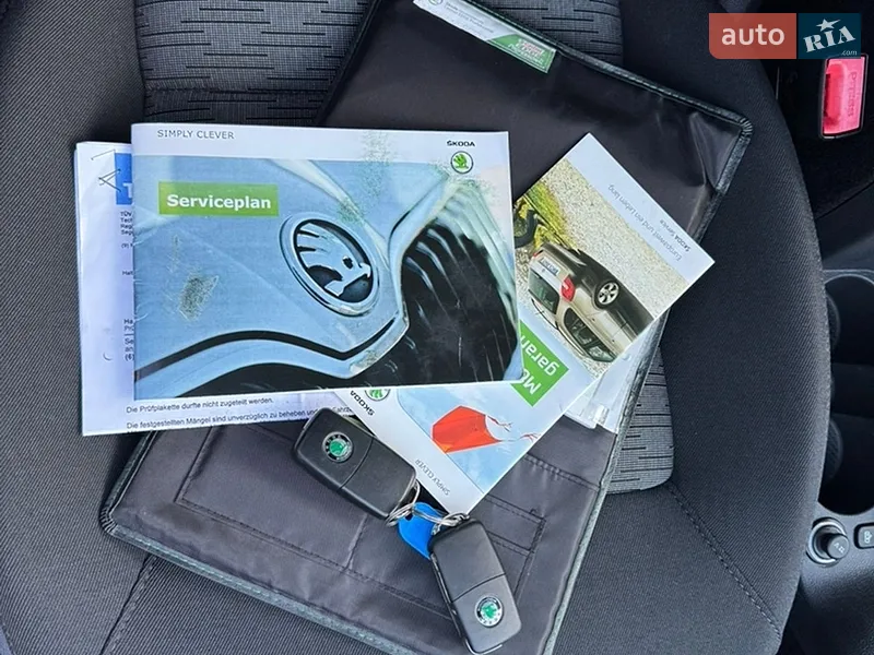 Универсал Skoda Octavia 2013 в Ровно документ 2 фото Универсал Skoda Octavia 2013 в Ровно документ