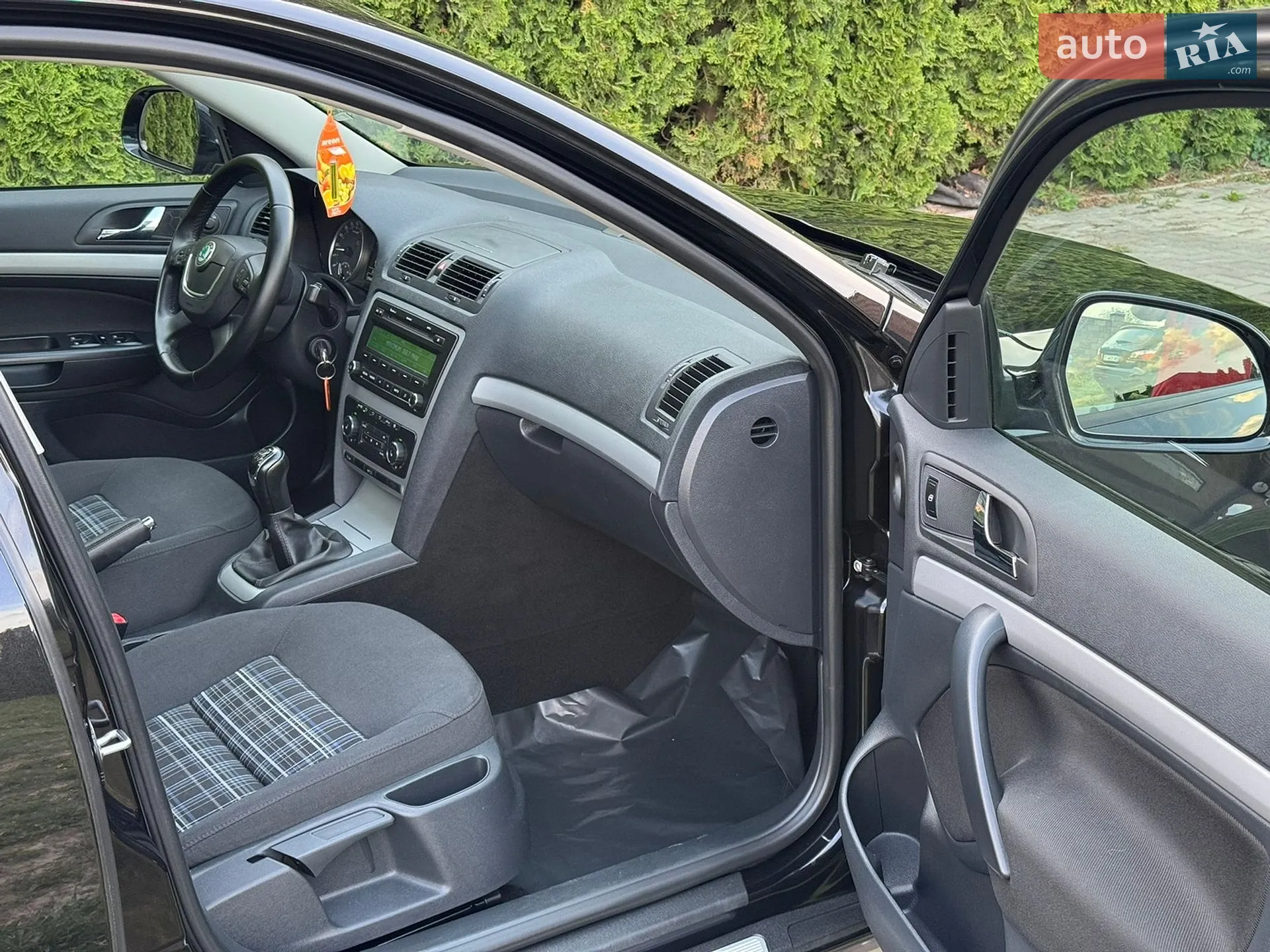 2013 Skoda Octavia - мініатюра 48