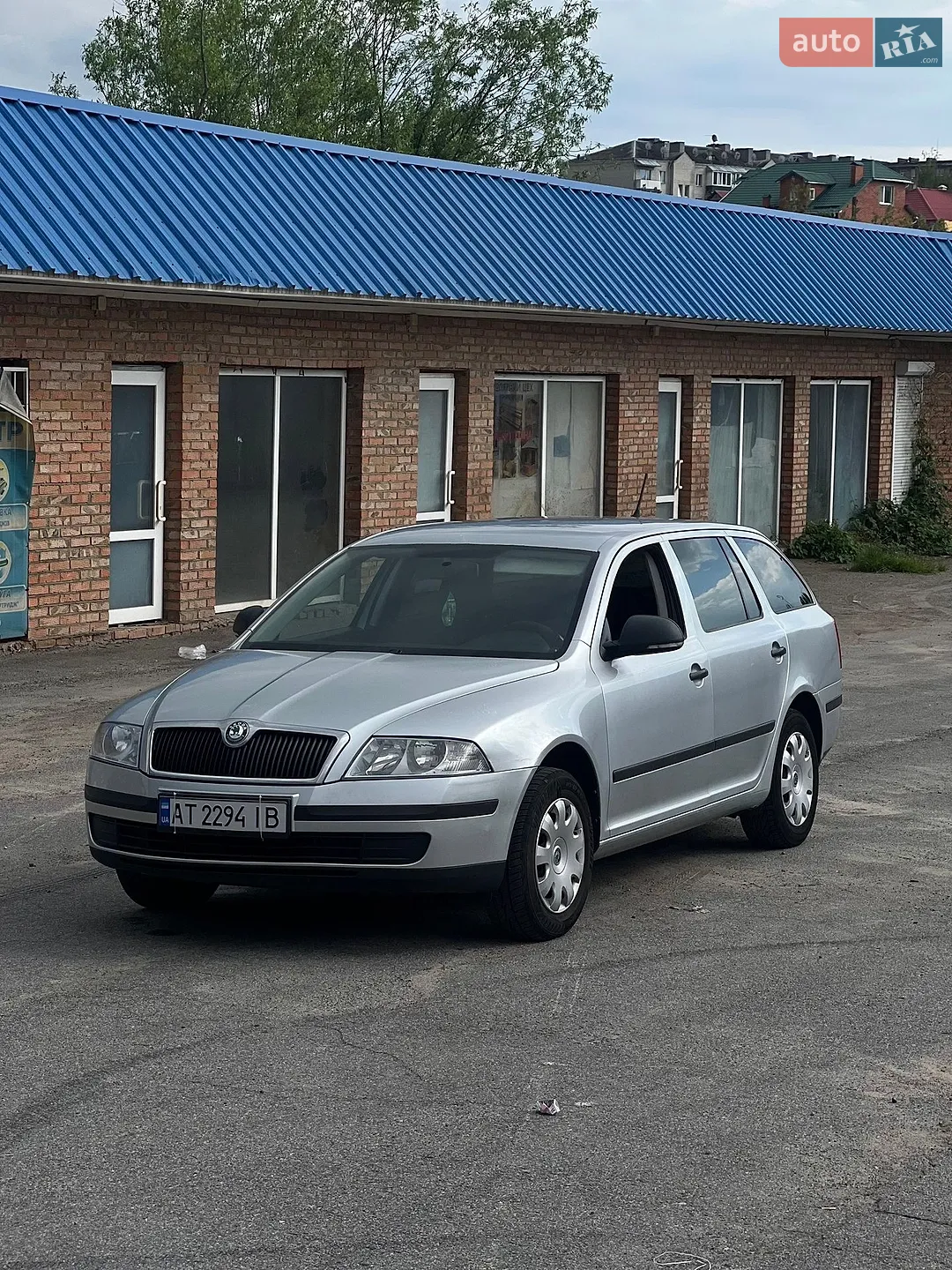 2010 Skoda Octavia - мініатюра 3