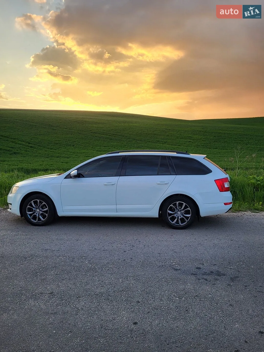 2015 Skoda Octavia - мініатюра 2