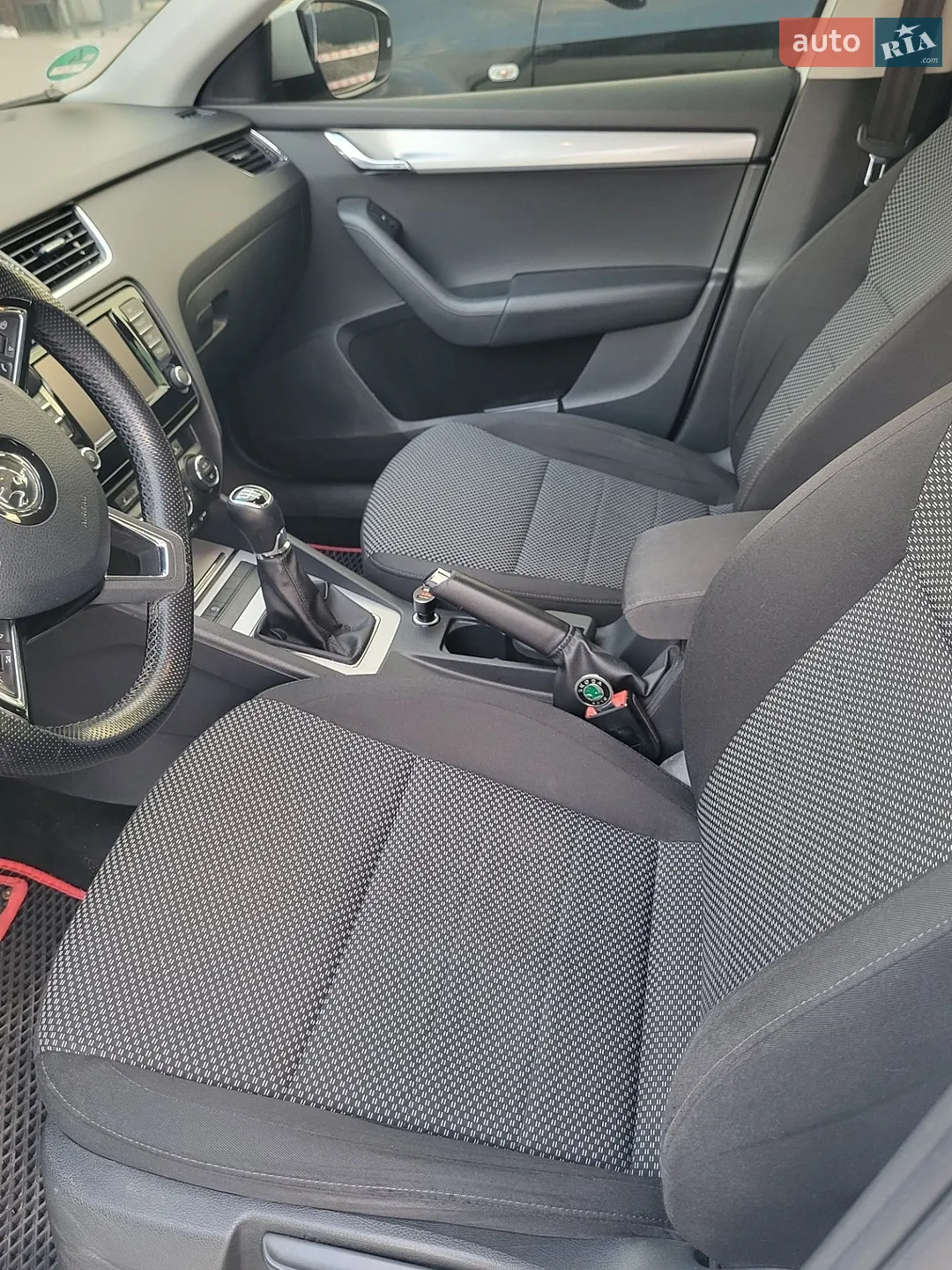 2015 Skoda Octavia - мініатюра 12