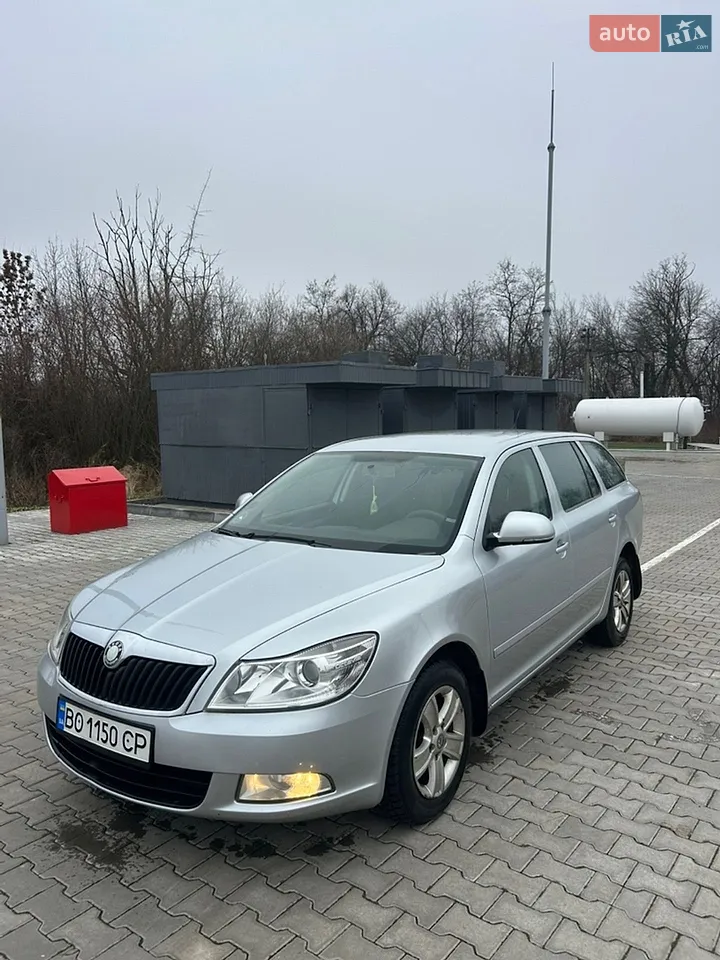 2011 Volkswagen Passat - мініатюра 12