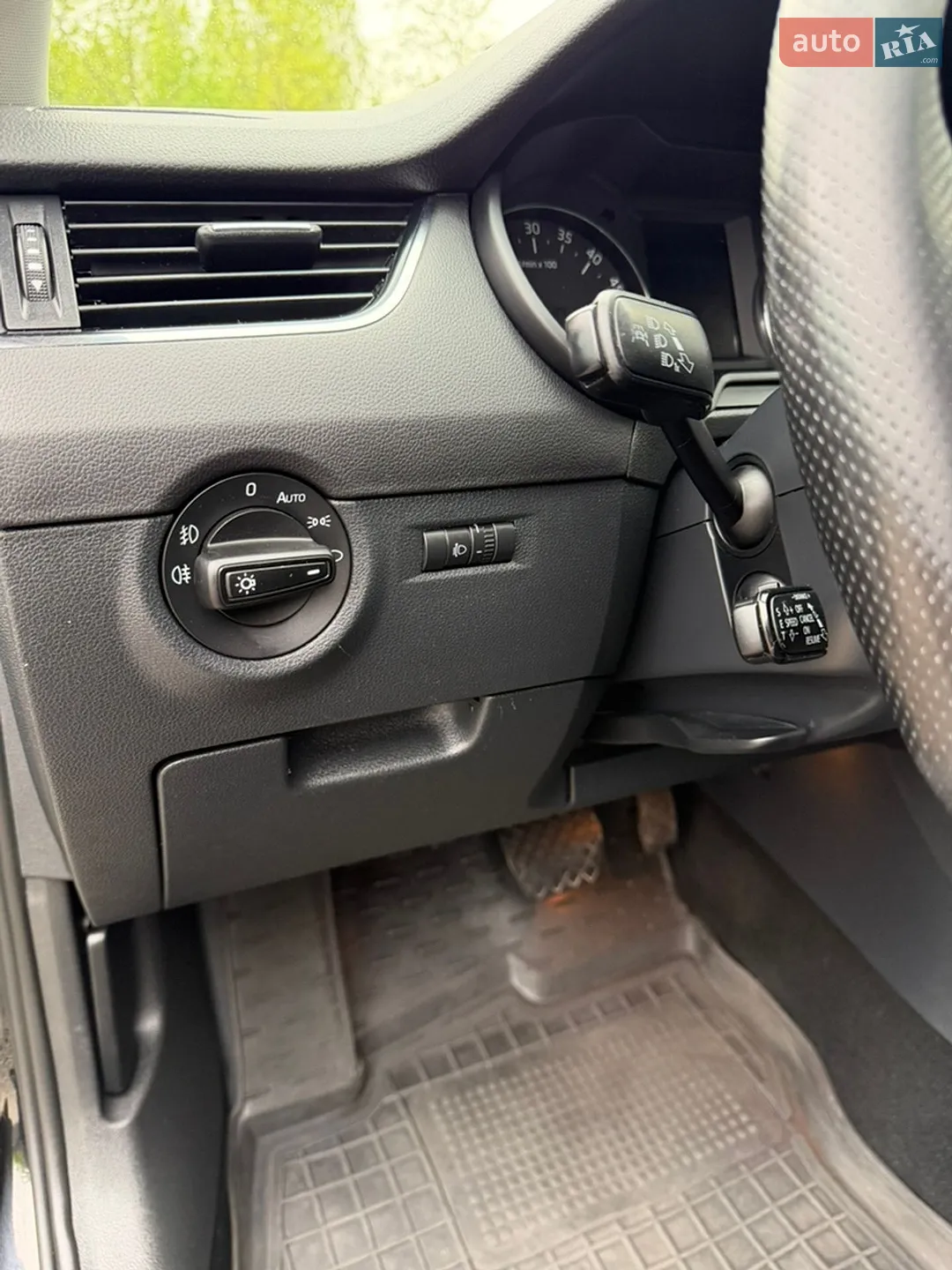 2015 Skoda Octavia - мініатюра 34