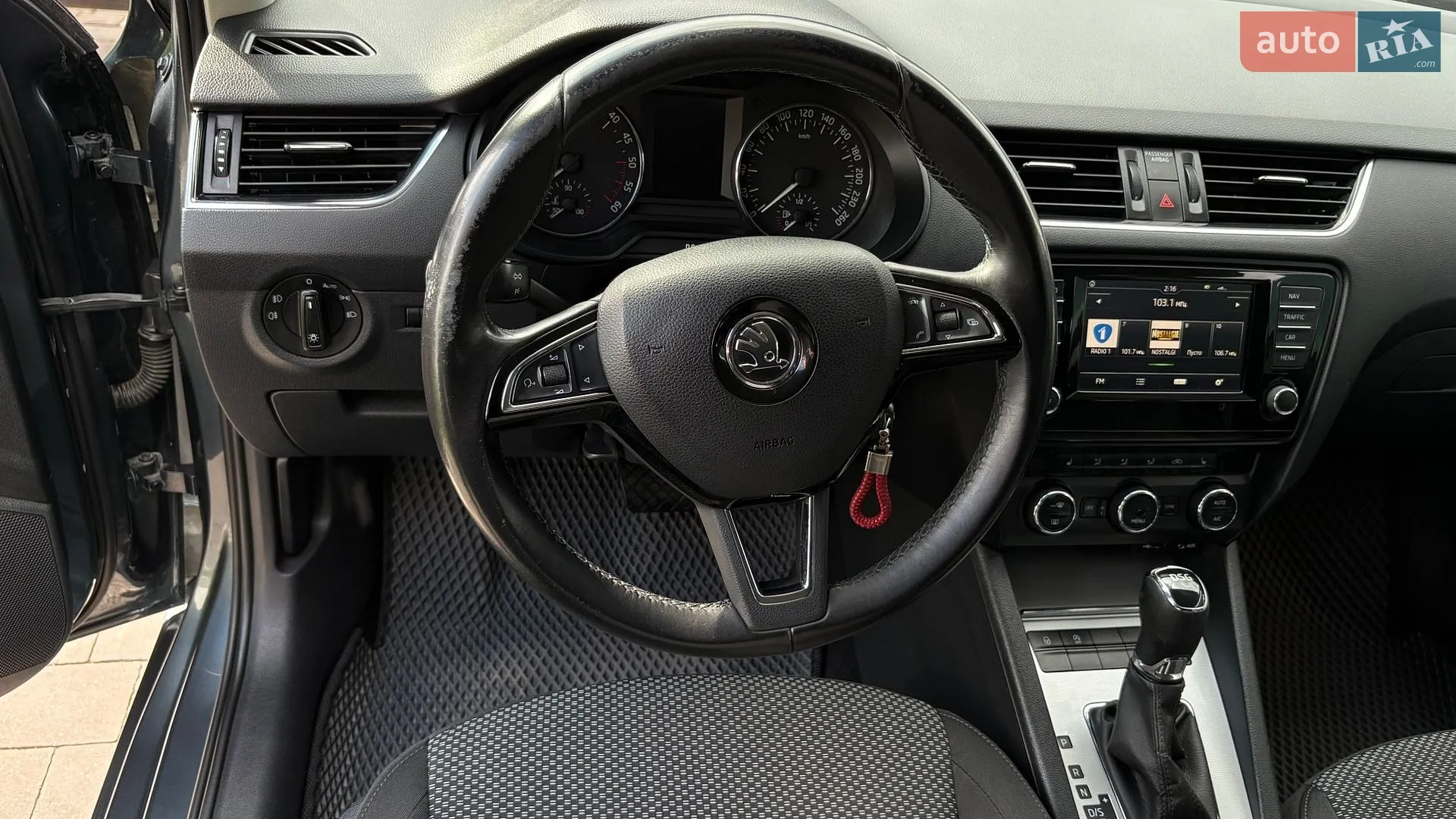 2016 Skoda Octavia - мініатюра 17