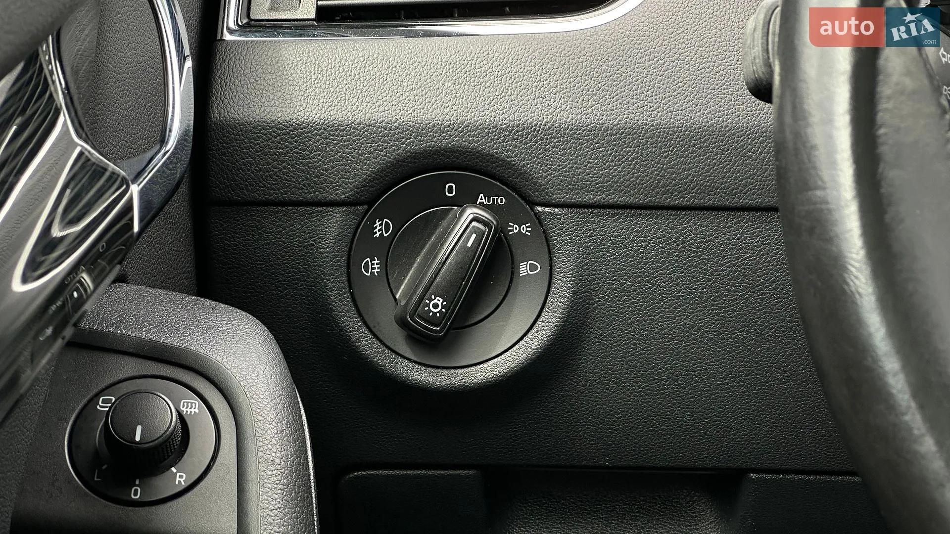 2017 Skoda Octavia - мініатюра 65