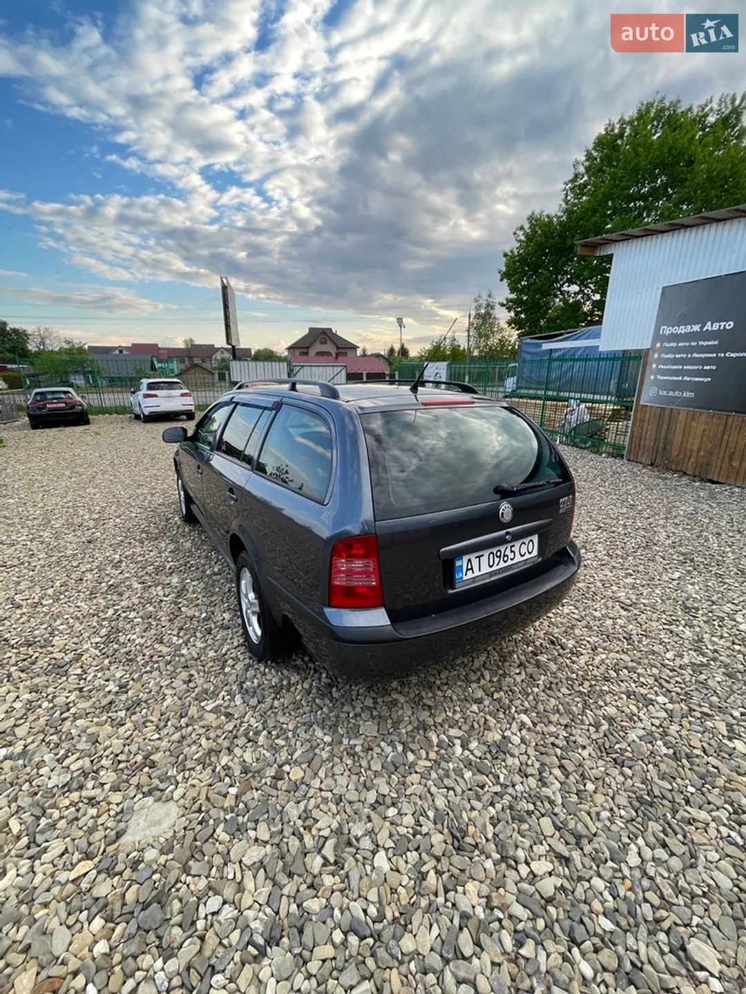2010 Skoda Octavia - мініатюра 5