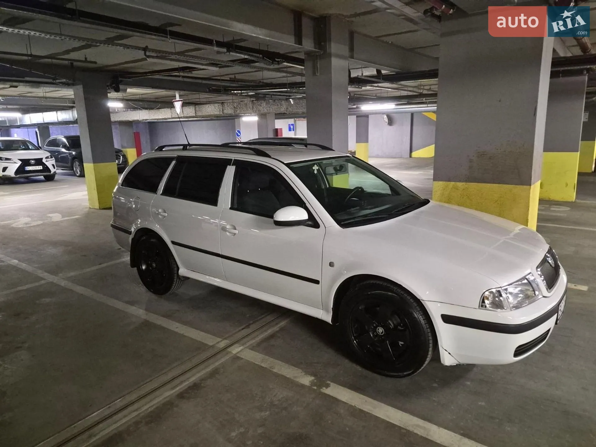 2010 Skoda Octavia - мініатюра 25