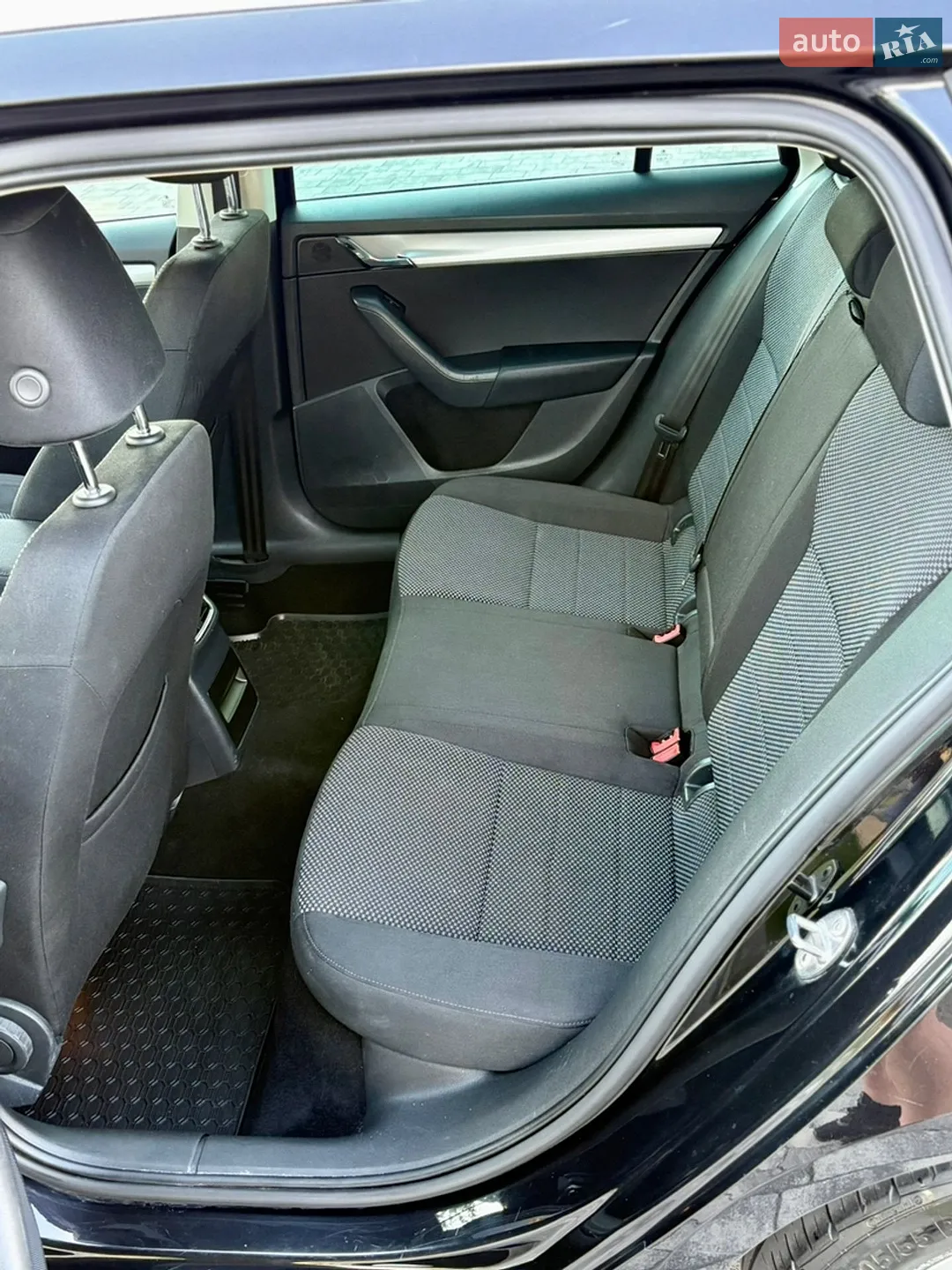 2014 Skoda Octavia - мініатюра 17