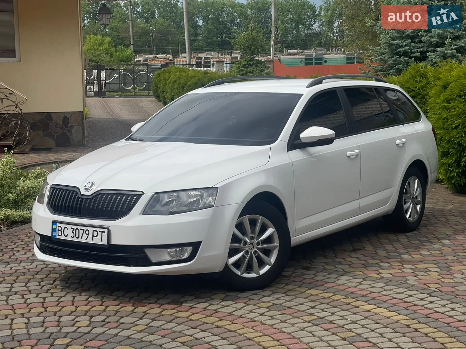 2013 Skoda Octavia - мініатюра 2