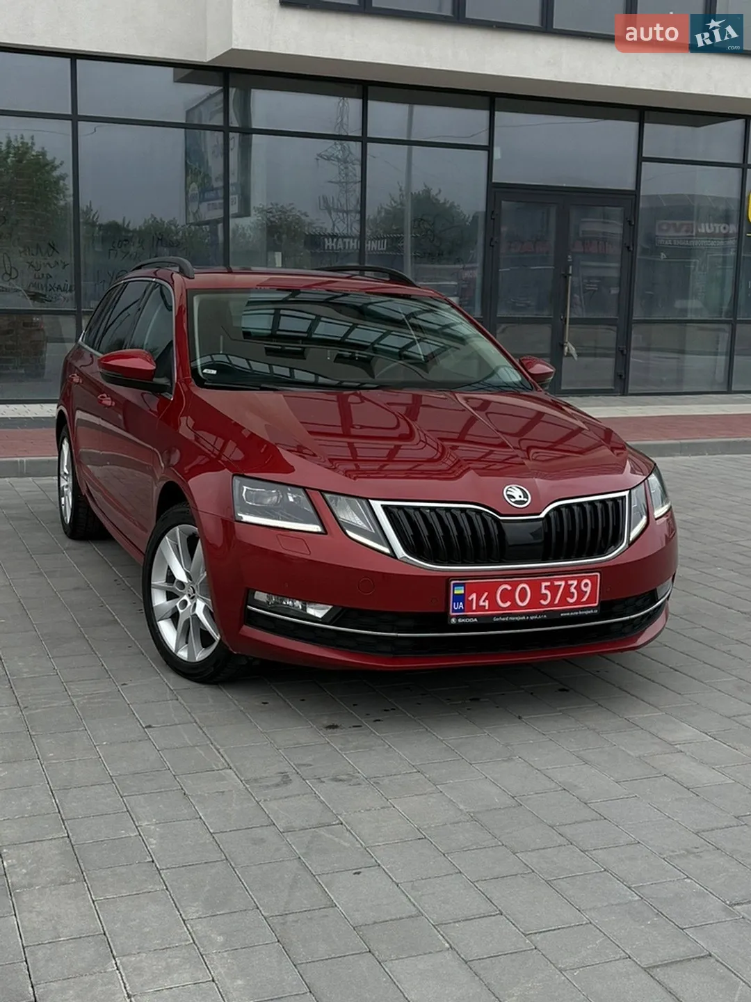 2017 Skoda Octavia - фото 1
