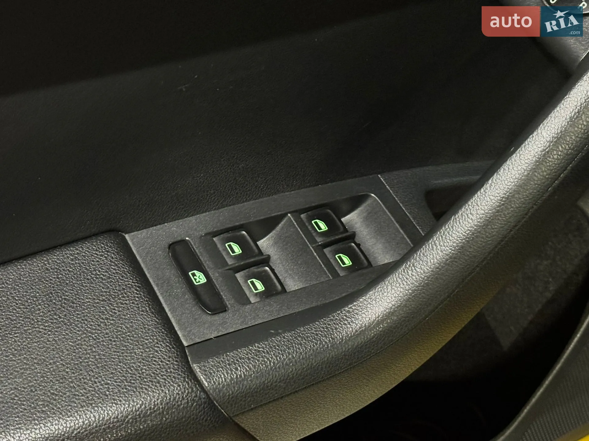 2013 Skoda Octavia - мініатюра 18
