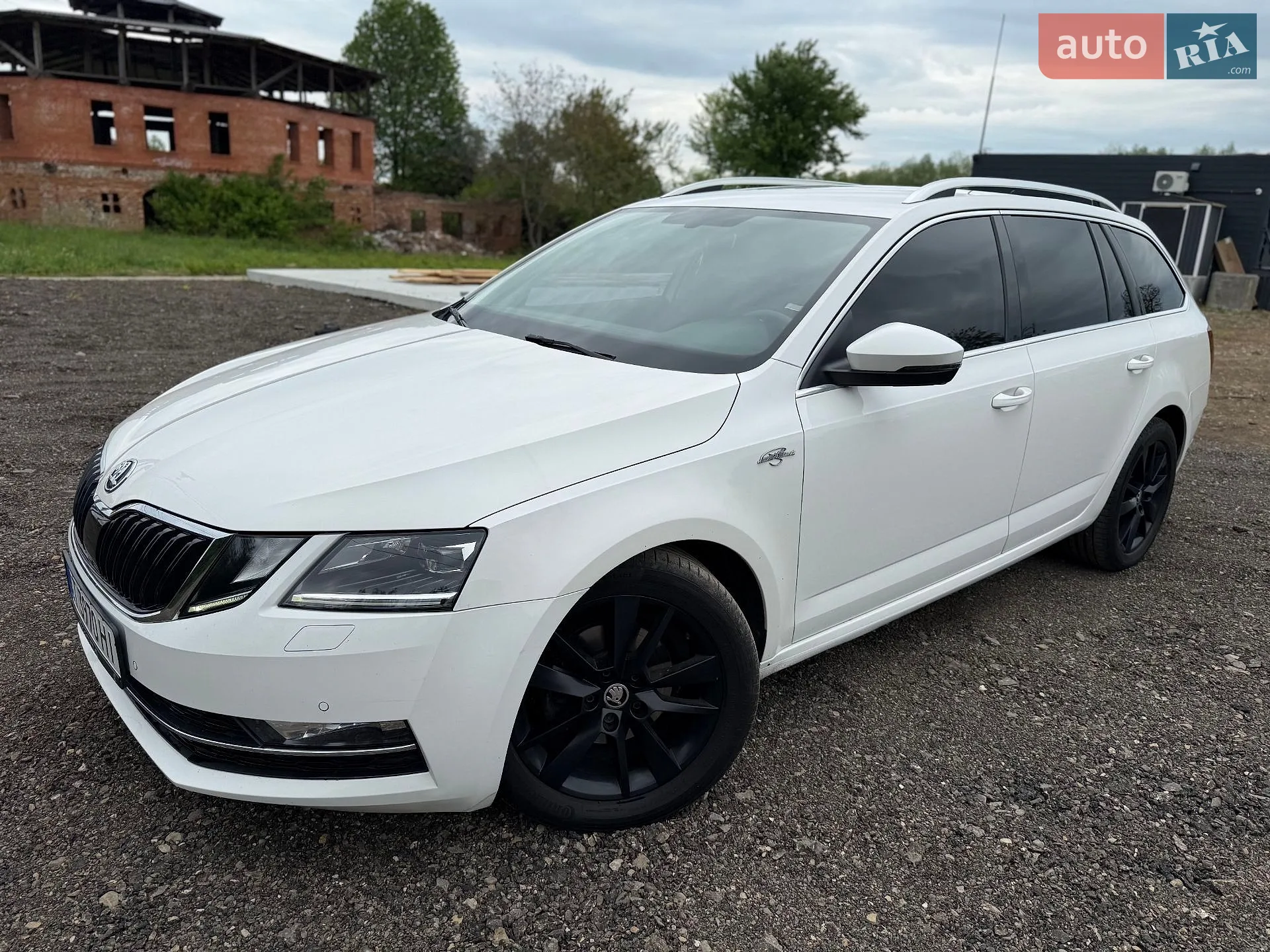 2017 Skoda Octavia - фото 1