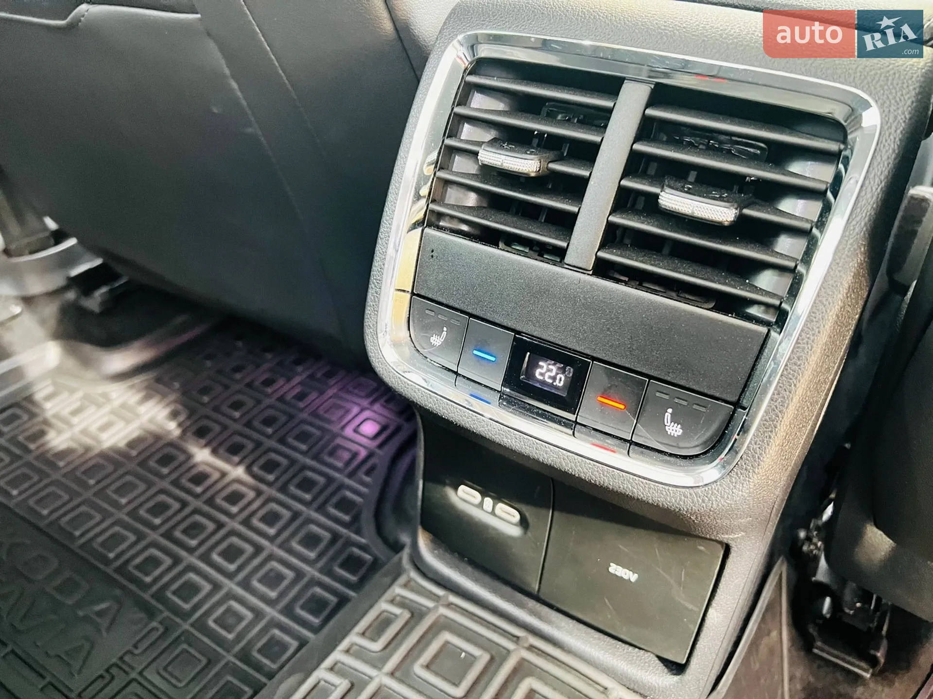 2020 Skoda Octavia - мініатюра 83