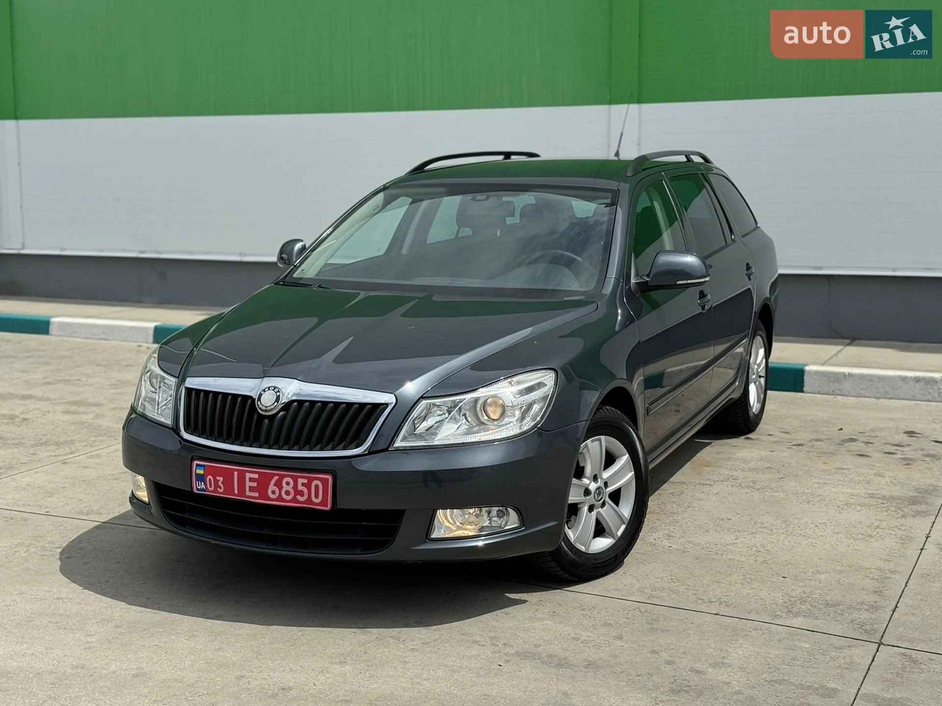 2010 Skoda Octavia - мініатюра 9