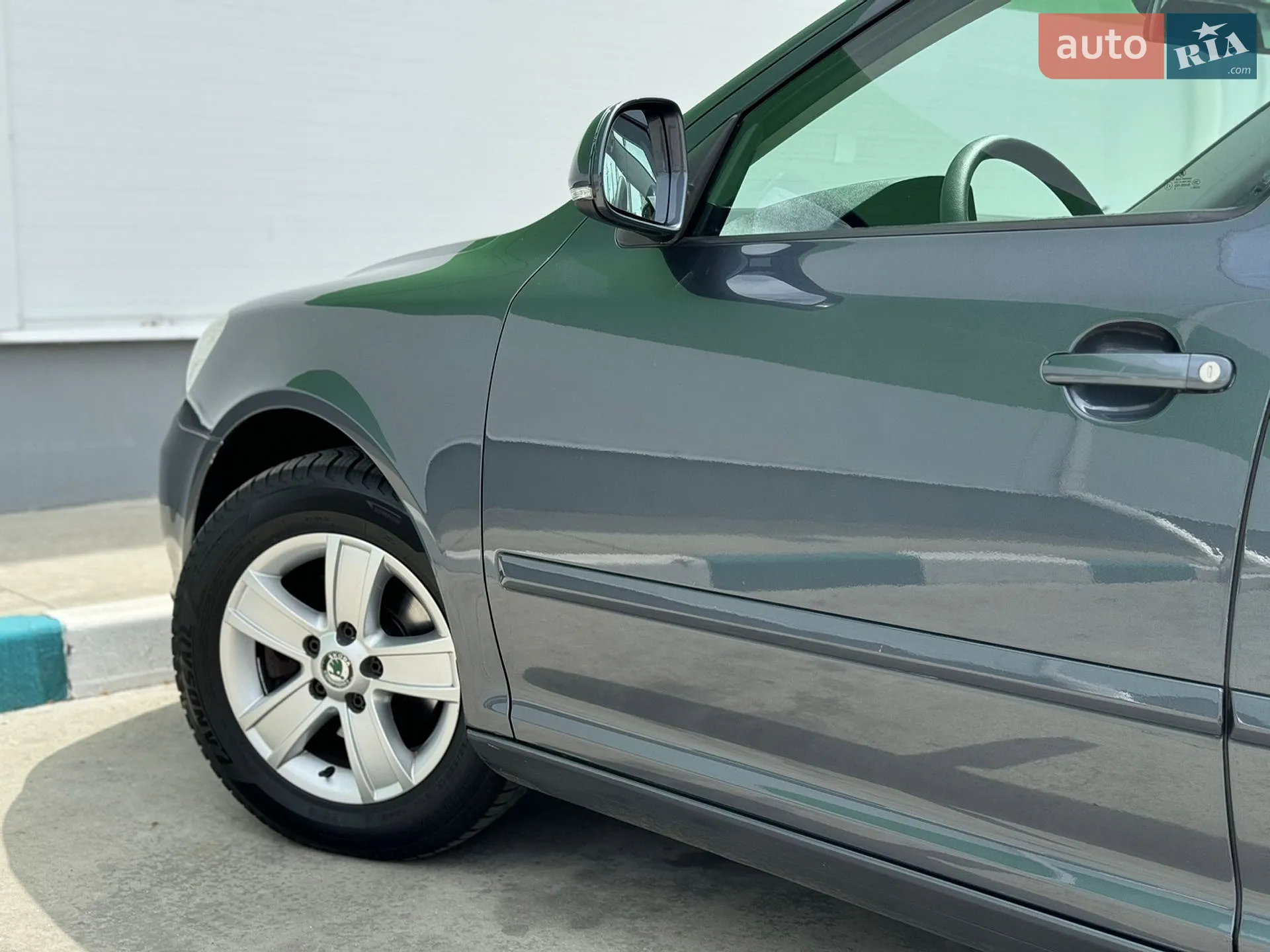 2010 Skoda Octavia - мініатюра 25