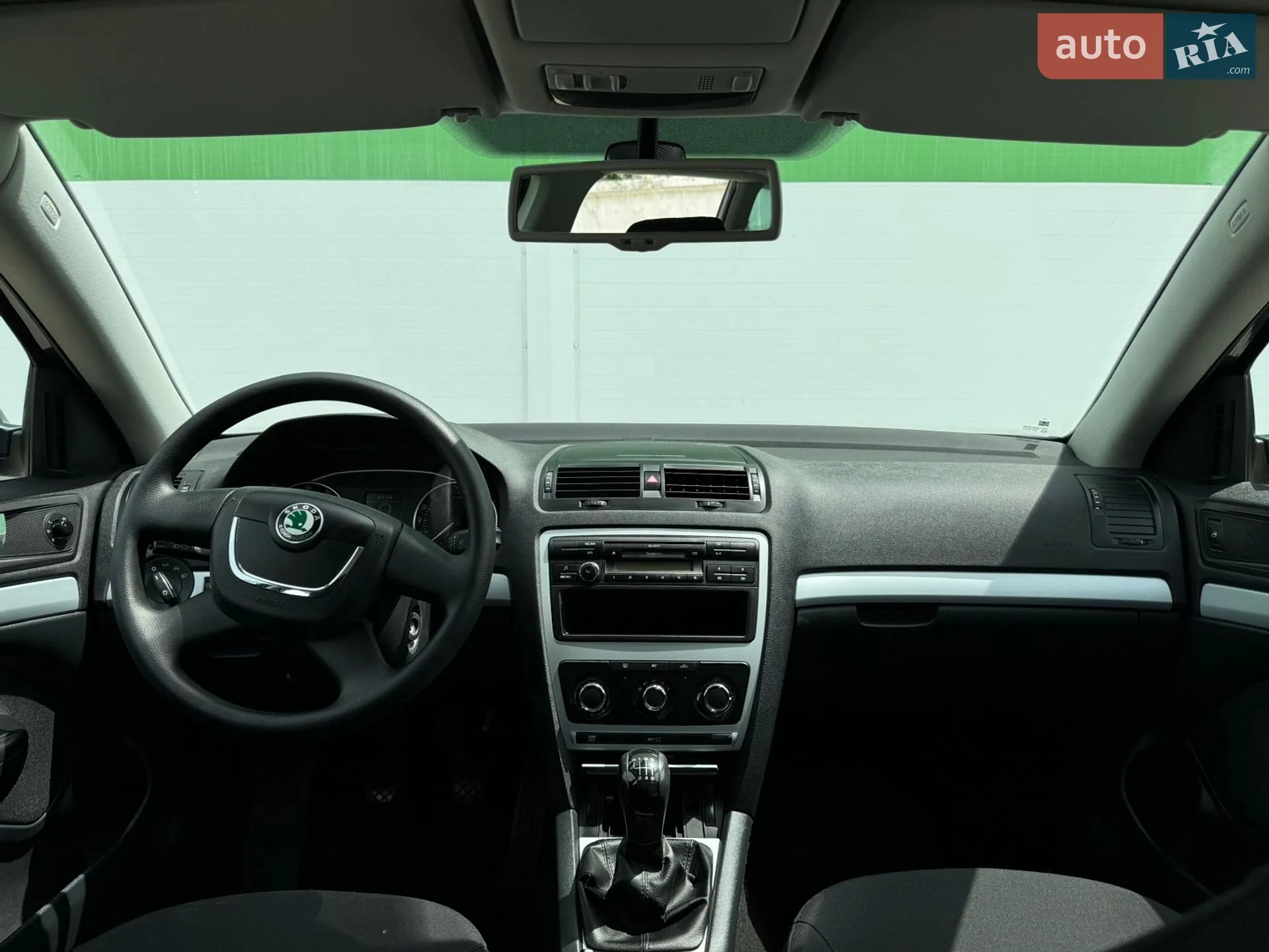 2010 Skoda Octavia - мініатюра 30