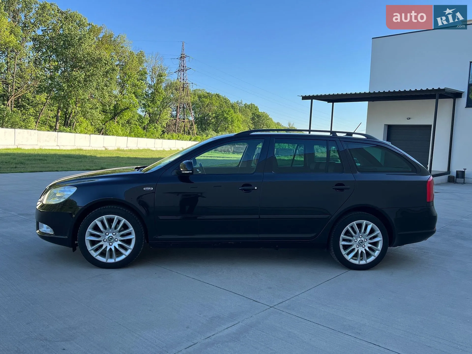 2011 Skoda Octavia - мініатюра 12