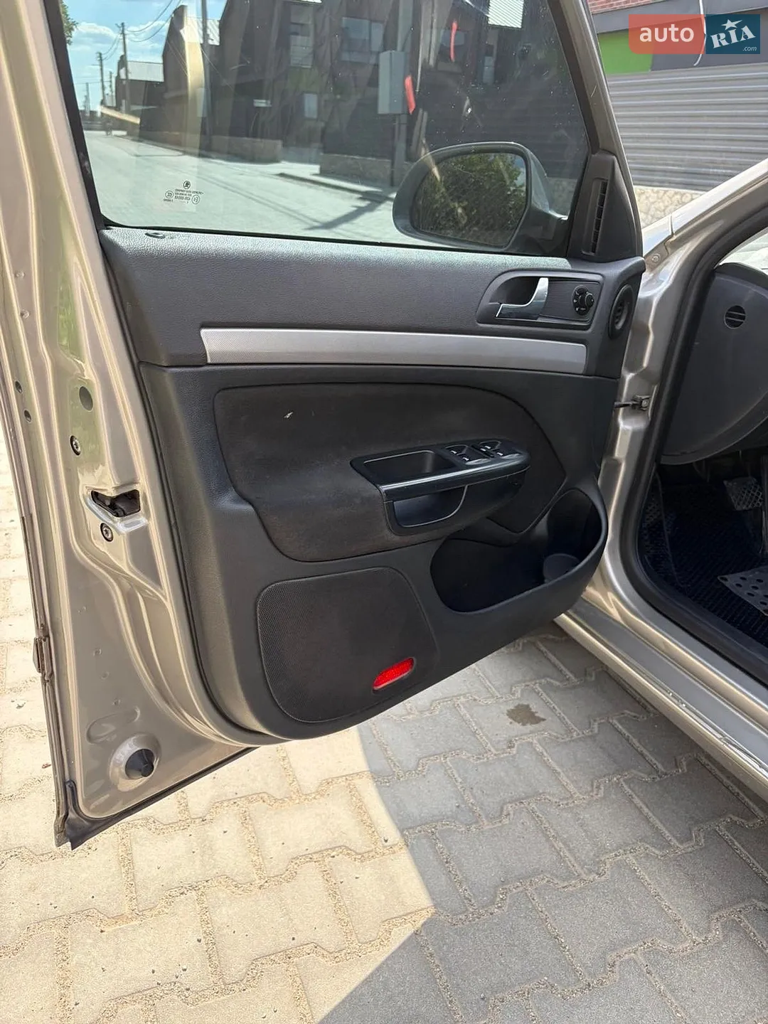 2011 Skoda Octavia - мініатюра 8
