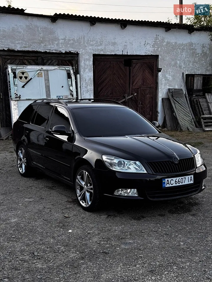 2010 Skoda Octavia - мініатюра 9