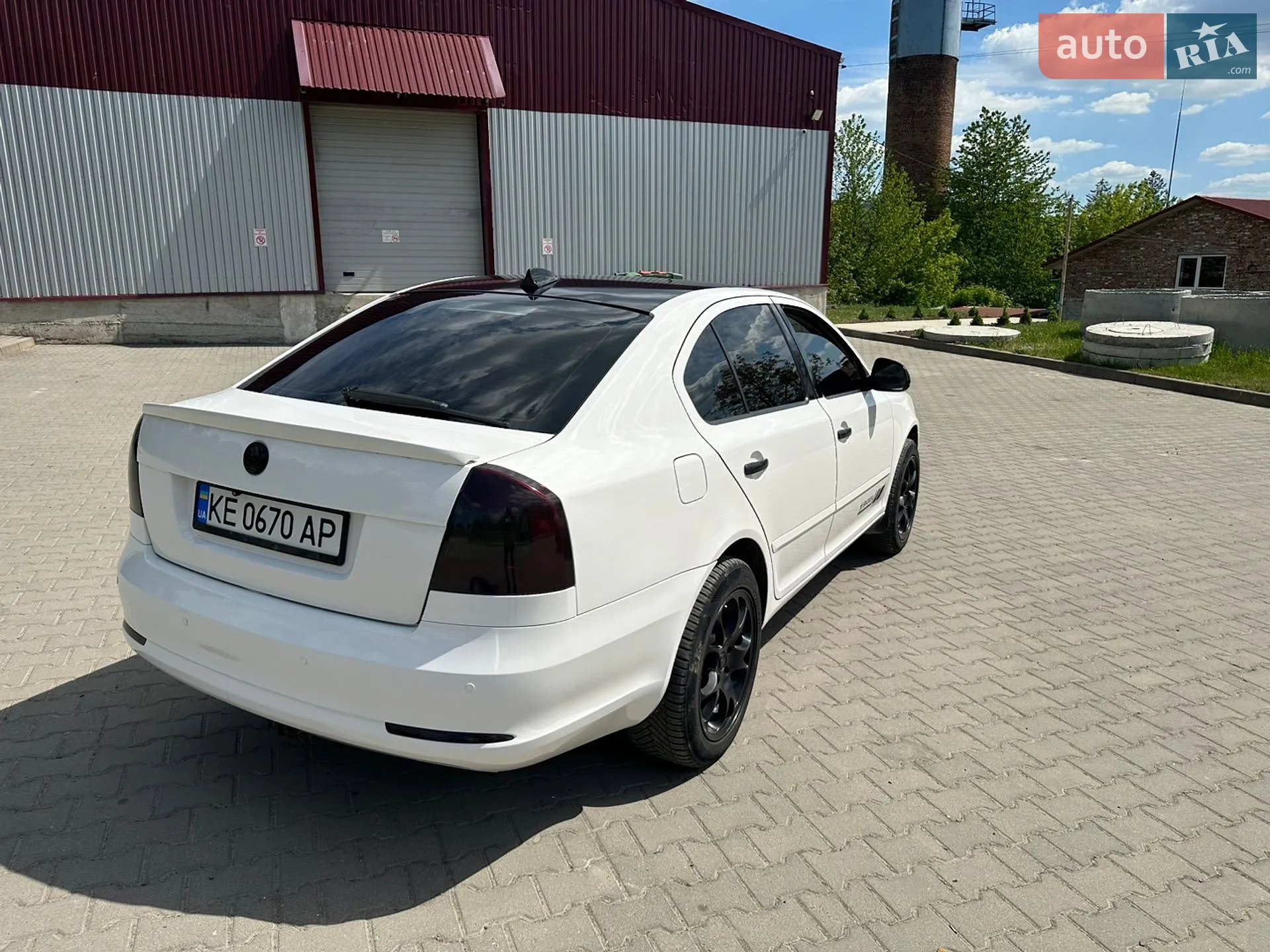 2011 Skoda Octavia - мініатюра 10