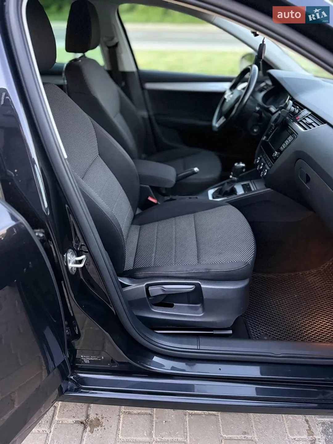 2015 Skoda Octavia - мініатюра 9