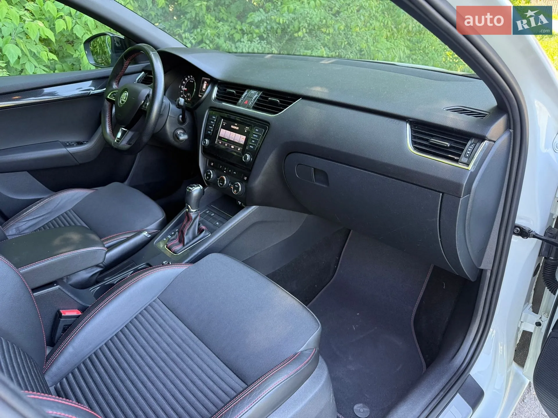 2016 Skoda Octavia - мініатюра 32