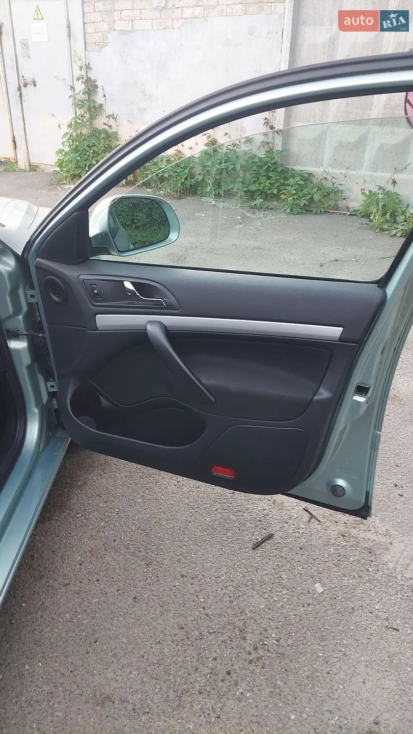 2012 Skoda Octavia - мініатюра 9