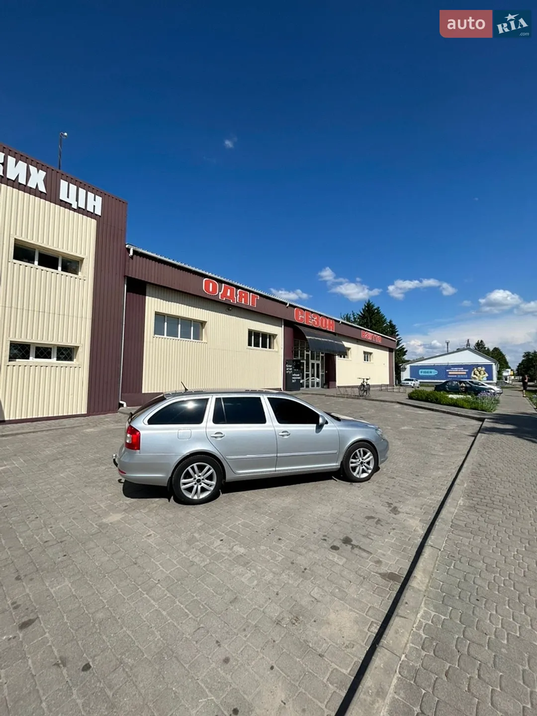 2010 Skoda Octavia - мініатюра 8