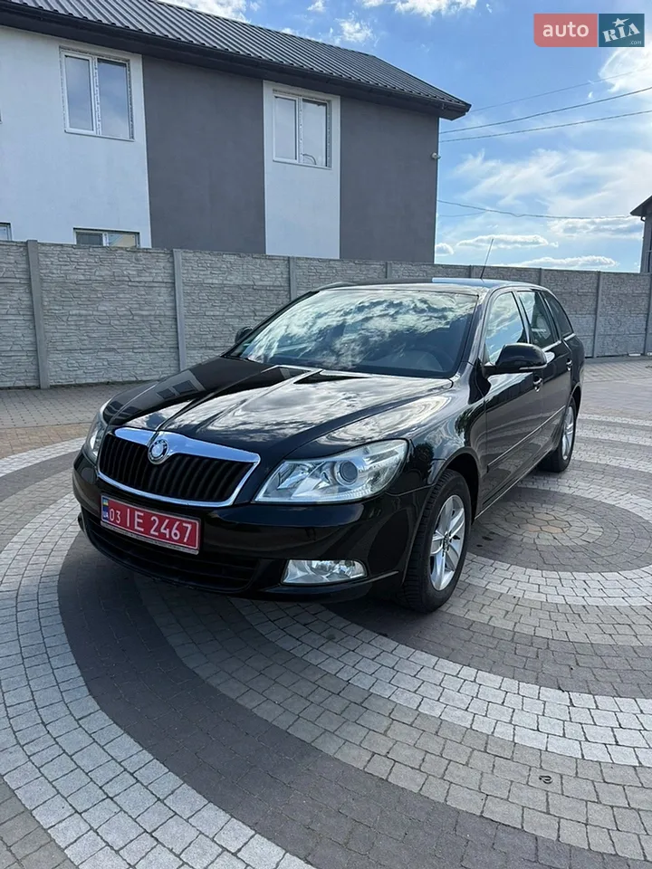 2010 Volkswagen Passat - мініатюра 35