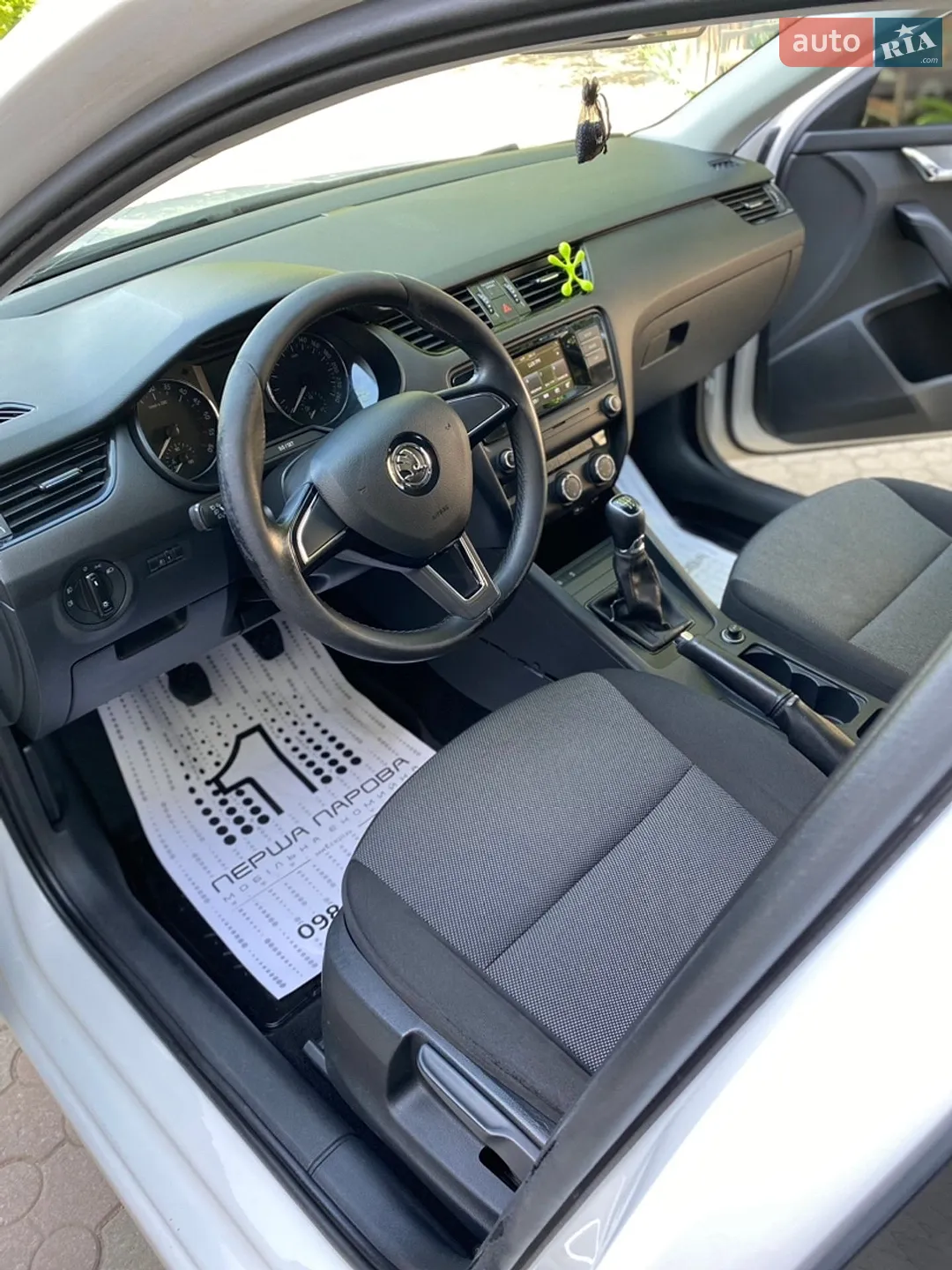 2015 Skoda Octavia - мініатюра 10