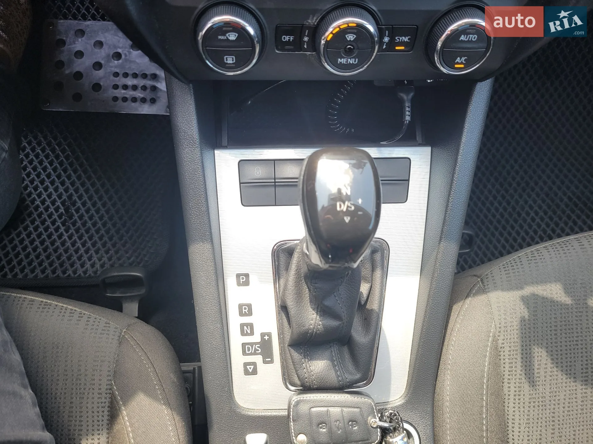 2016 Skoda Octavia - мініатюра 11