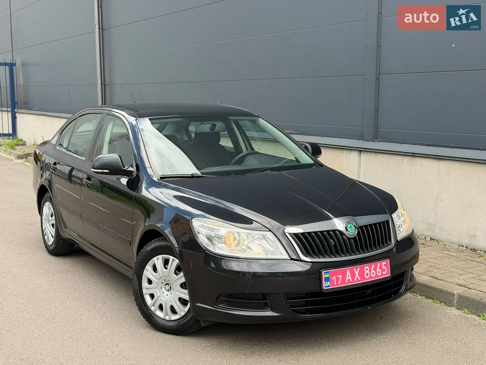 2010 Skoda Octavia - мініатюра 4