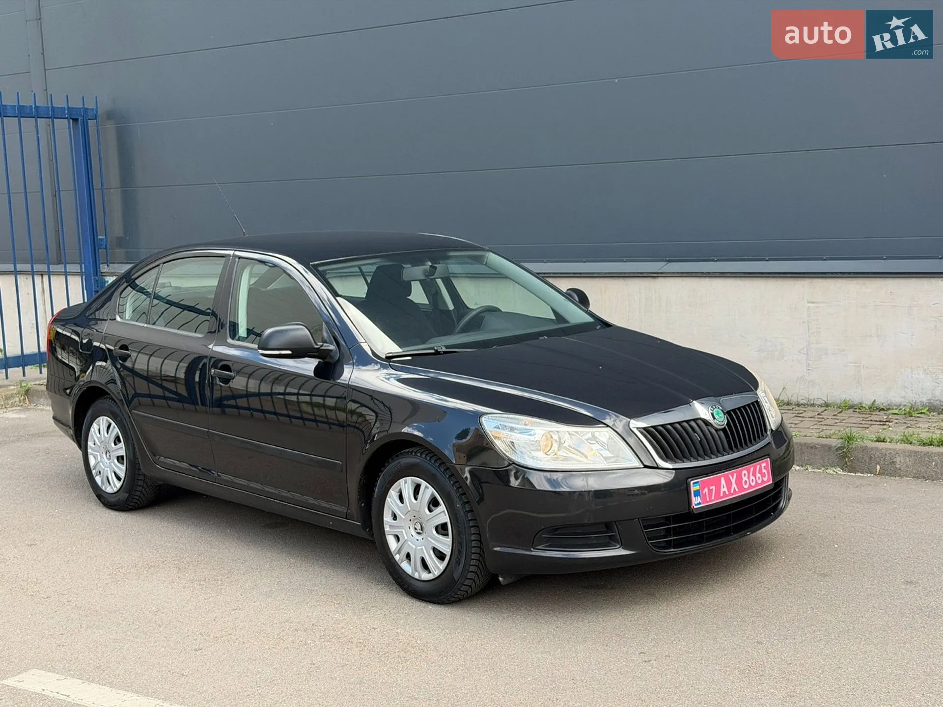 2010 Skoda Octavia - мініатюра 15