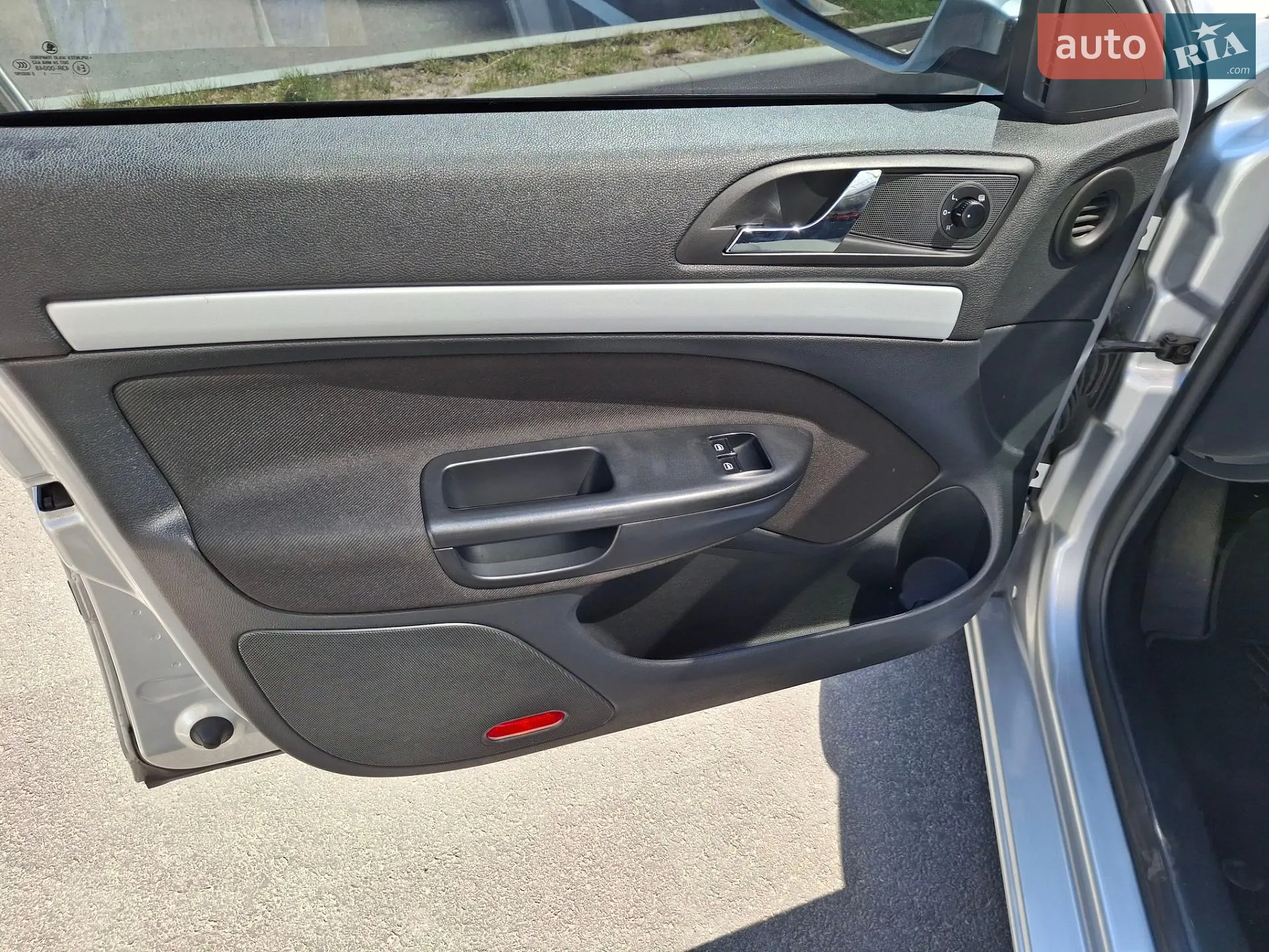 2011 Skoda Octavia - мініатюра 5