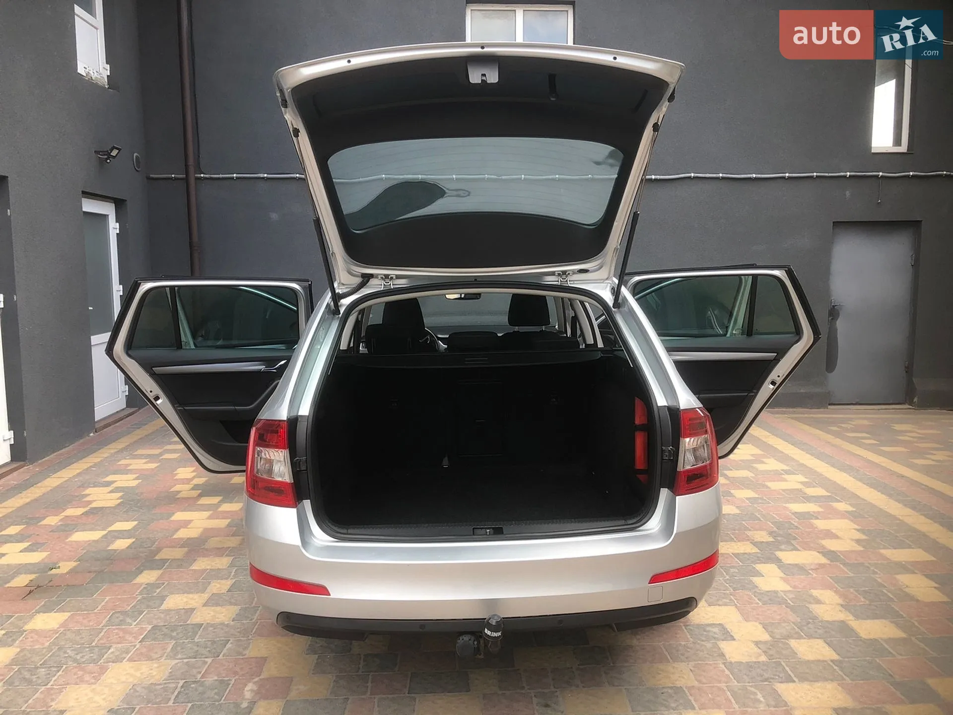 2016 Skoda Octavia - мініатюра 11