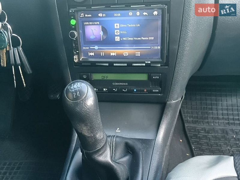 Лифтбек Skoda Octavia 2010 в Ровно