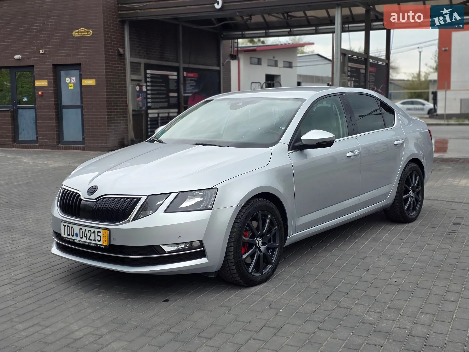 2017 Skoda Octavia - фото 1