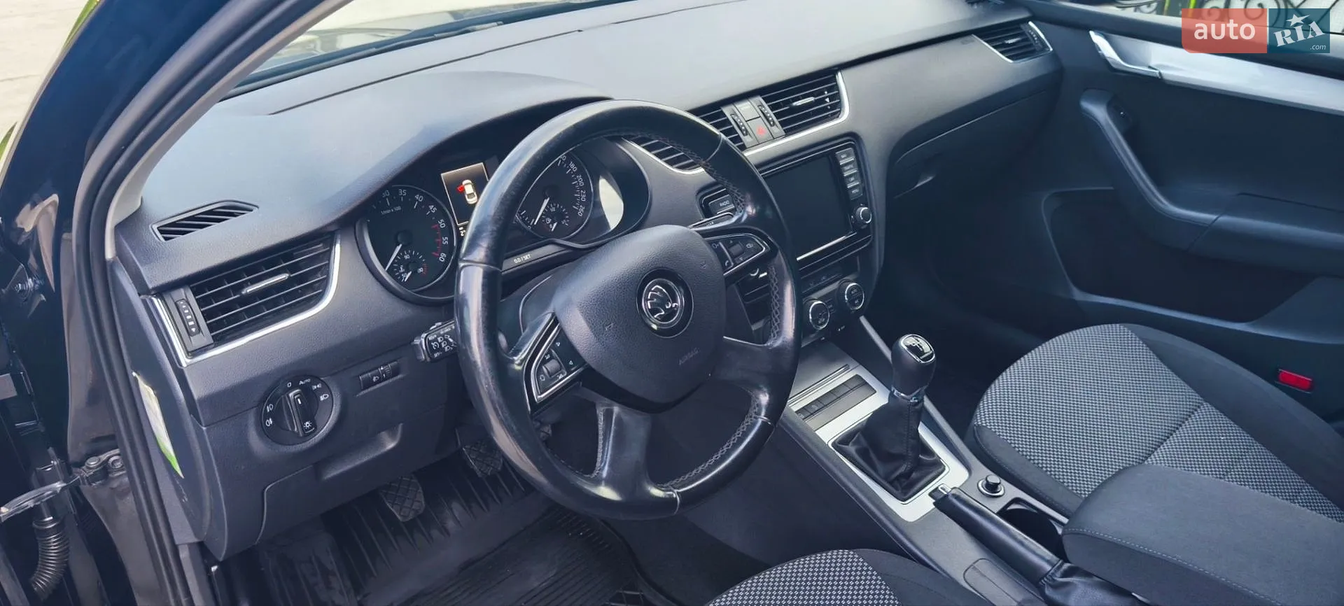 2013 Skoda Octavia - мініатюра 27