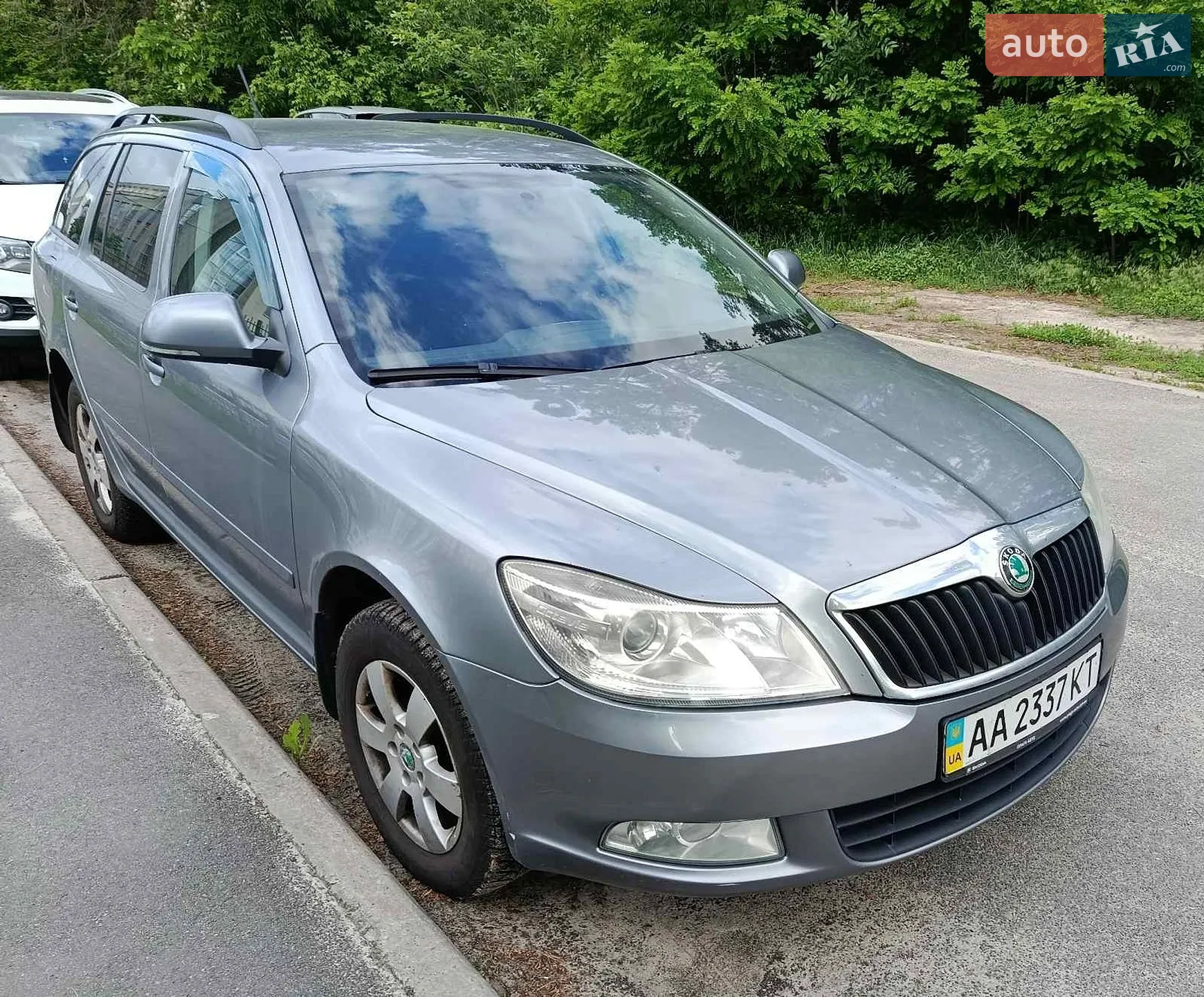 2011 Skoda Octavia - мініатюра 2