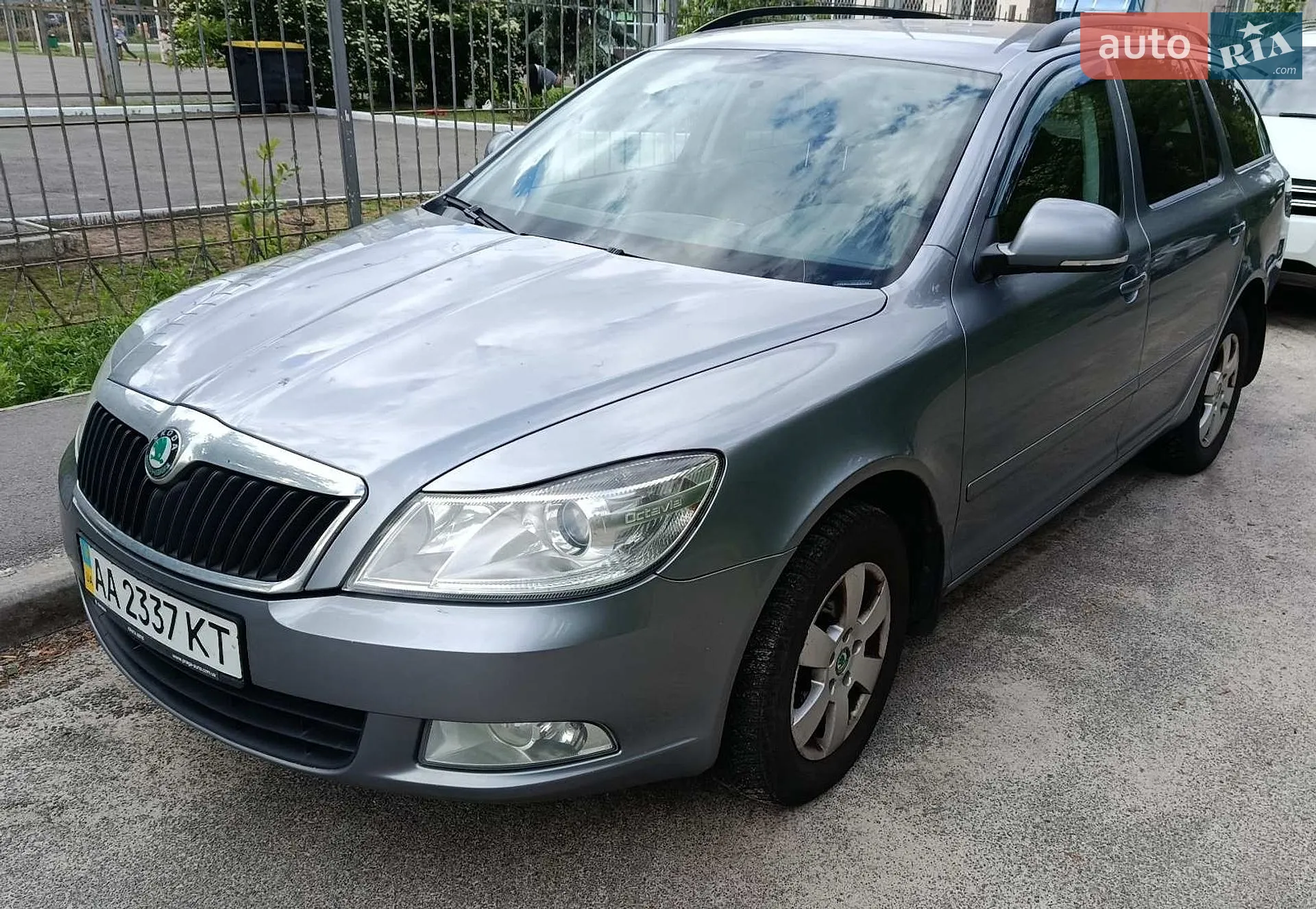 2011 Skoda Octavia - мініатюра 3