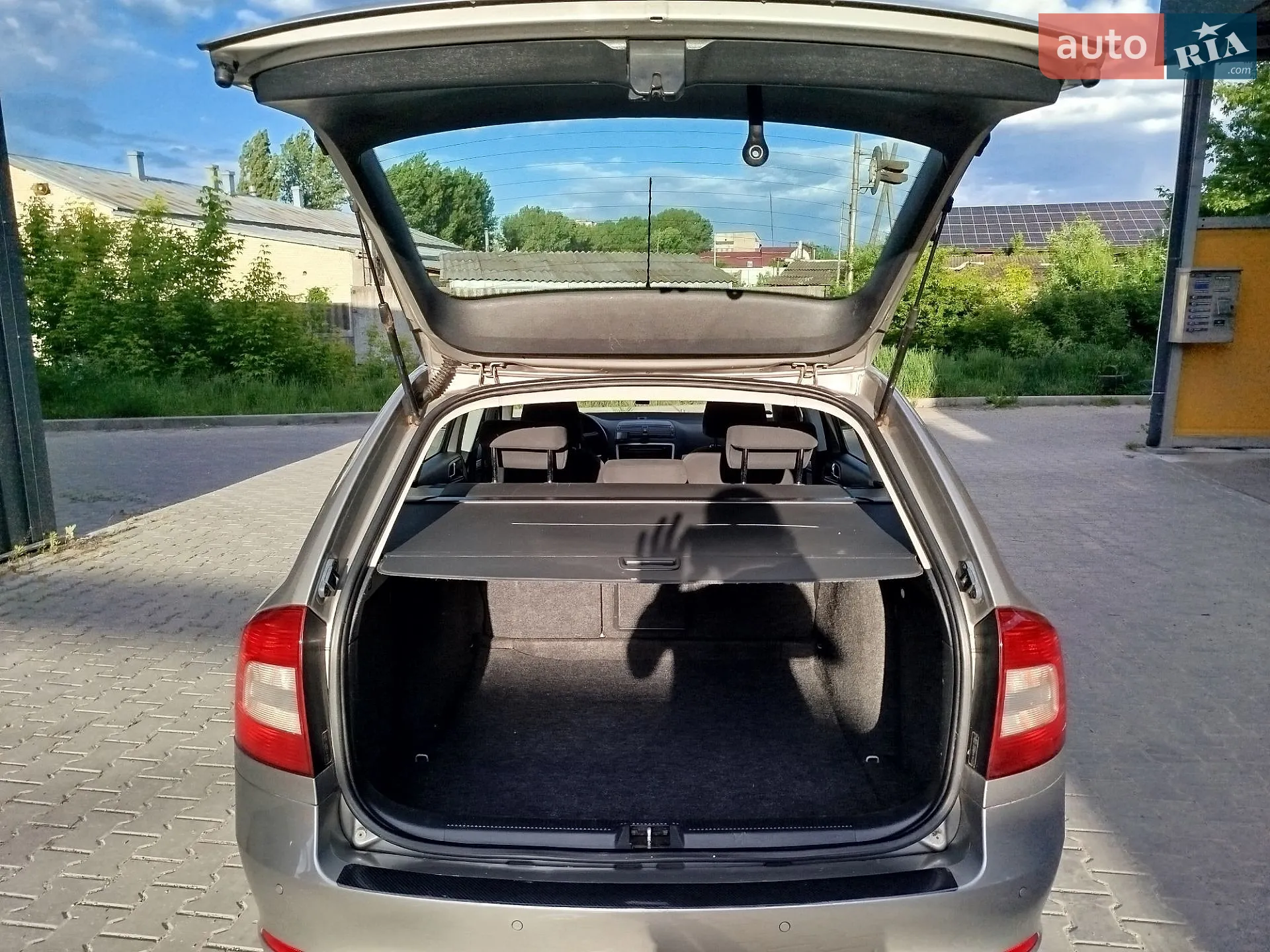 2010 Skoda Octavia - мініатюра 26