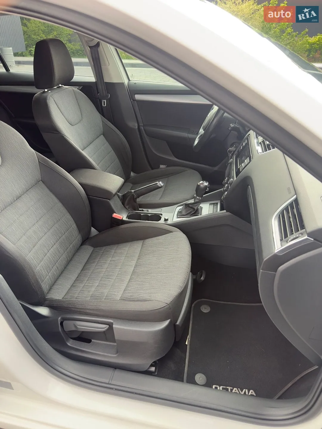 2014 Skoda Octavia - мініатюра 116