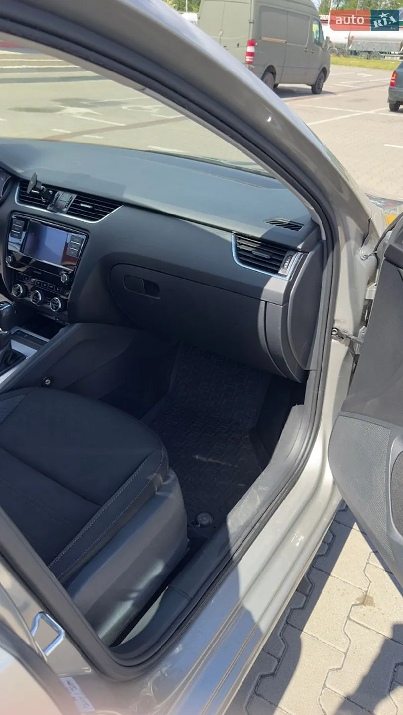 2017 Skoda Octavia - мініатюра 35