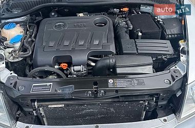Лифтбек Skoda Octavia 2012 в Кропивницком