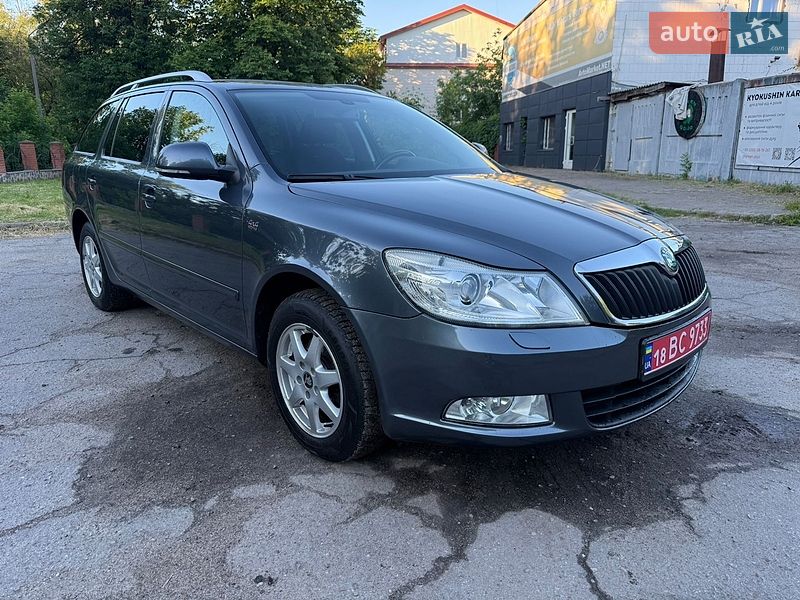 Универсал Skoda Octavia 2011 в Полтаве
